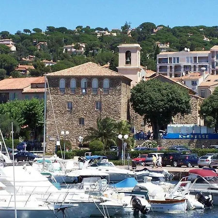 Apartment Renove Avec Parking A - Fr-1-226-557 *