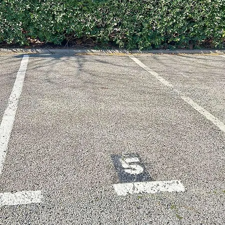 Renove Avec Parking A - Fr-1-226-557